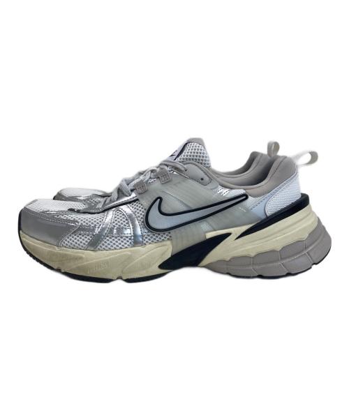 NIKE（ナイキ）NIKE (ナイキ) V2K Run Shoes グレー サイズ:27.5㎝の古着・服飾アイテム