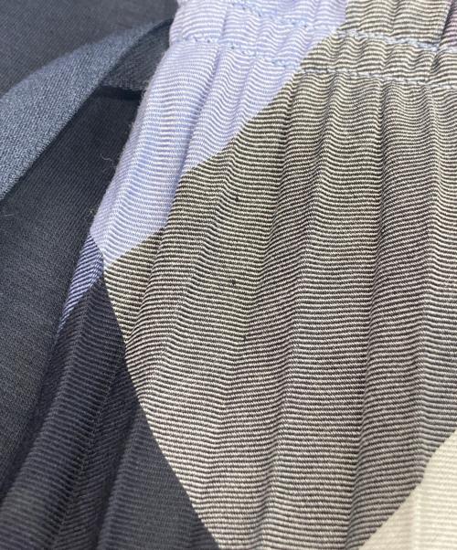 BLUE LABEL CRESTBRIDGE（ブルーレーベルクレストブリッジ）BLUE LABEL CRESTBRIDGE (ブルーレーベルクレストブリッジ) コンパクトクリアポンチワンピース ネイビー サイズ:38の古着・服飾アイテム