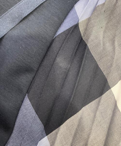 BLUE LABEL CRESTBRIDGE（ブルーレーベルクレストブリッジ）BLUE LABEL CRESTBRIDGE (ブルーレーベルクレストブリッジ) コンパクトクリアポンチワンピース ネイビー サイズ:38の古着・服飾アイテム