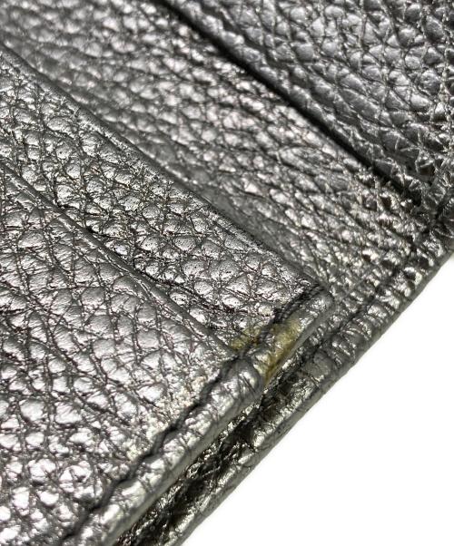 JIMMY CHOO（ジミーチュウ）JIMMY CHOO (ジミーチュウ) スタッズカードケース シルバーの古着・服飾アイテム