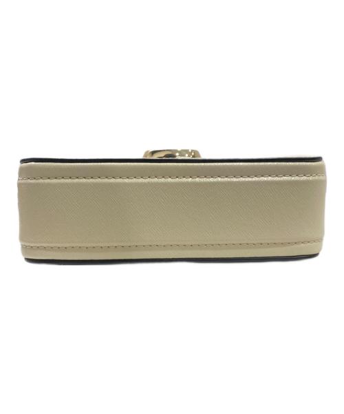 MARC JACOBS（マークジェイコブズ）MARC JACOBS (マークジェイコブス) スナップショット ショルダー バッグ ベージュの古着・服飾アイテム