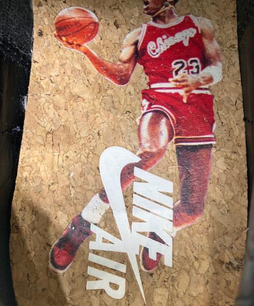 NIKE（ナイキ）NIKE (ナイキ) スニーカー レッド×ブラック サイズ:26.5cmの古着・服飾アイテム