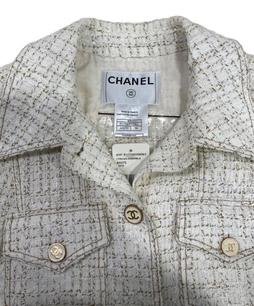 CHANEL（シャネル）CHANEL (シャネル) ココマークボタン ツイードベスト/ミニスカート セットアップ ホワイト サイズ:38の古着・服飾アイテム