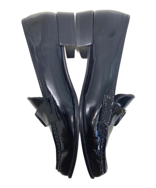 Salvatore Ferragamo（サルヴァトーレ フェラガモ）Salvatore Ferragamo (サルヴァトーレ フェラガモ) エナメルローファー ブラック サイズ:5の古着・服飾アイテム