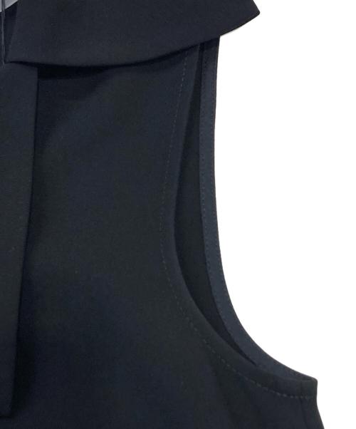 BOSS HUGO BOSS（ボス ヒューゴボス）BOSS HUGO BOSS (ボス ヒューゴボス) オールインワン ブラック サイズ:38の古着・服飾アイテム