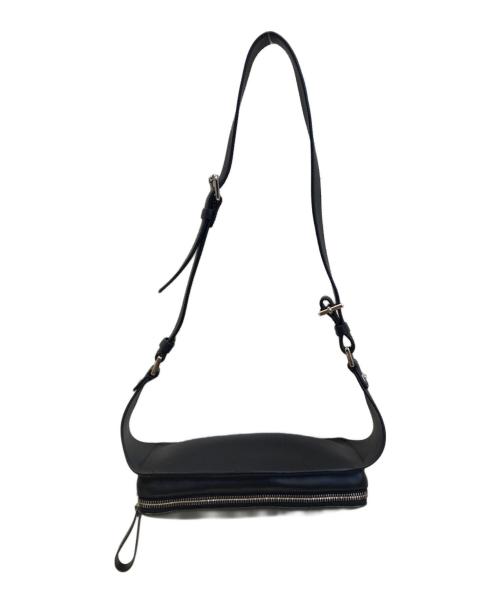 VALENTINO GARAVANI（ヴァレンティノ・ガラヴァーニ）VALENTINO GARAVANI (ヴァレンティノ・ガラヴァーニ) ボディーバッグ ブラックの古着・服飾アイテム