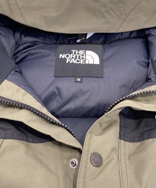 THE NORTH FACE（ザ ノース フェイス）THE NORTH FACE (ザ ノース フェイス) マウンテンダウンジャケット カーキ×グリーン サイズ:Mの古着・服飾アイテム