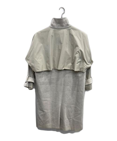 A + TOKYO（エープラス トウキョウ）A + TOKYO (エープラス トウキョウ) コート アイボリー サイズ:1の古着・服飾アイテム