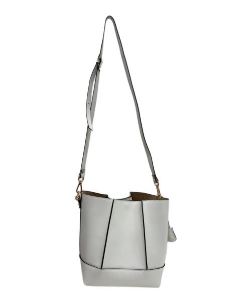 BARNEYS NEWYORK（バーニーズ・ニューヨーク）BARNEYS NEWYORK (バーニーズ・ニューヨーク) ショルダーバッグ アイボリーの古着・服飾アイテム