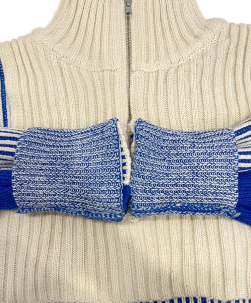 KBF（ケービーエフ）KBF (ケービーエフ) レイヤードハーフZIPニット ブルー×アイボリー サイズ:FREEの古着・服飾アイテム