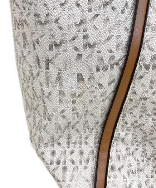 MICHAEL KORS（マイケル・コース）MICHAEL KORS (マイケル・コース) トートバッグ ホワイト×ブラウンの古着・服飾アイテム