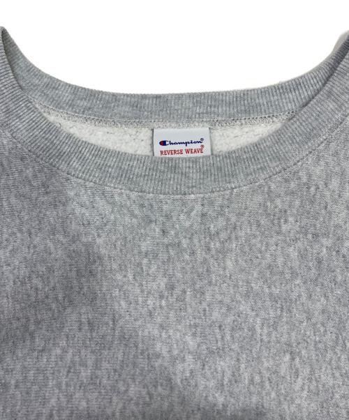 Champion（チャンピオン）Champion (チャンピオン) WTAPS (ダブルタップス) クルーネックスウェット グレー サイズ:LARGEの古着・服飾アイテム