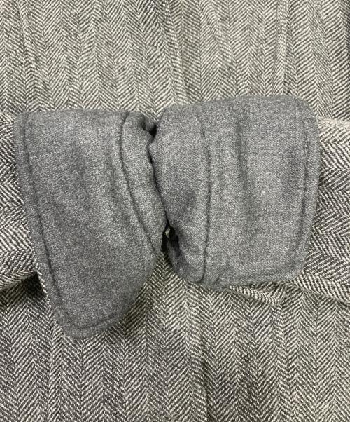 ARMANI COLLEZIONI（アルマーニ コレツィオーニ）ARMANI COLLEZIONI (アルマーニ コレツィオーニ) スタンドカラージャケット グレー サイズ:38の古着・服飾アイテム