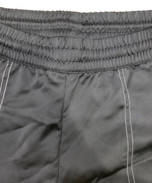 adidas（アディダス）adidas (アディダス) トラックパンツ ブラック サイズ:ウエスト74-78 未使用品の古着・服飾アイテム