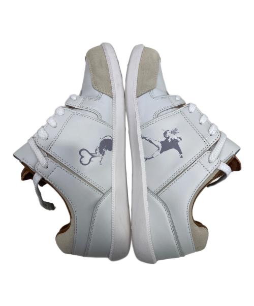 via SANGACIO（ヴィア・サンガチオ）via sangacio (ヴィア・サンガチオ) スニーカー ベージュ サイズ:24.5㎝の古着・服飾アイテム