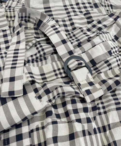 ROKH（ロク）rokh (ロク) シルクシャツ ベージュ サイズ:UK8の古着・服飾アイテム