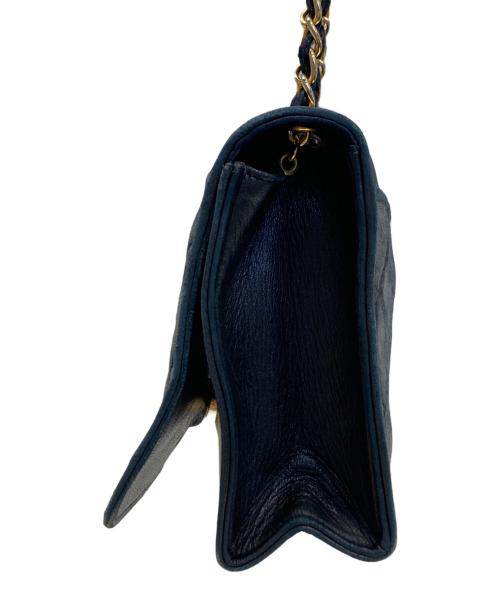 CHANEL（シャネル）CHANEL (シャネル) チェーンショルダーバッグ ブラックの古着・服飾アイテム