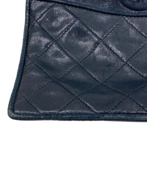 CHANEL（シャネル）CHANEL (シャネル) チェーンショルダーバッグ ブラックの古着・服飾アイテム