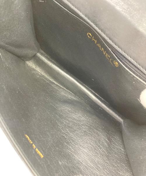 CHANEL（シャネル）CHANEL (シャネル) チェーンショルダーバッグ ブラックの古着・服飾アイテム