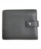 Yves Saint Laurentイヴサンローラン）の古着「2つ折り財布」｜グレー