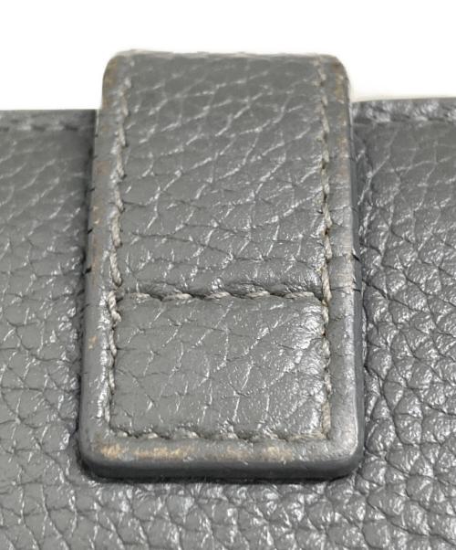 Yves Saint Laurent（イヴサンローラン）Yves Saint Laurent (イヴサンローラン) 2つ折り財布 グレーの古着・服飾アイテム