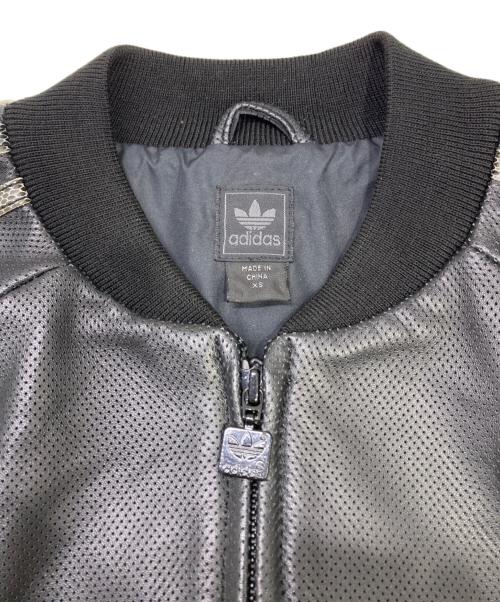 adidas（アディダス）adidas (アディダス) パンチングレザージャケット ブラック サイズ:XSの古着・服飾アイテム