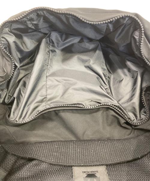 DESCENTE ALLTERRAIN（デザイント オルテライン）DESCENTE ALLTERRAIN (デザイント オルテライン) ダウンジャケット ブラック サイズ:Mの古着・服飾アイテム