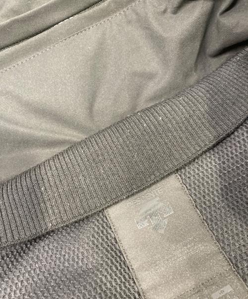 DESCENTE ALLTERRAIN（デザイント オルテライン）DESCENTE ALLTERRAIN (デザイント オルテライン) ダウンジャケット ブラック サイズ:Mの古着・服飾アイテム