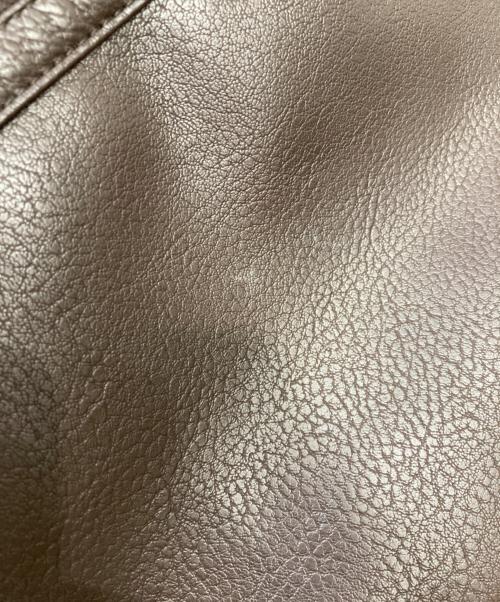 GUESS（ゲス）GUESS (ゲス) フェイクムートンジャケット ブラウン サイズ:Lの古着・服飾アイテム