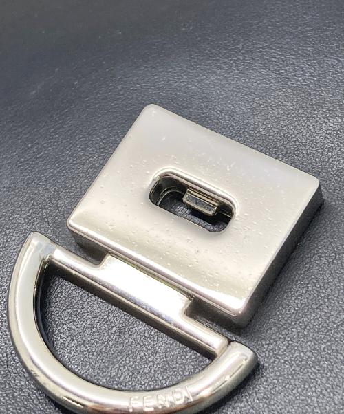 FENDI（フェンディ）FENDI (フェンディ) 2WAYチェーンバッグ ブラックの古着・服飾アイテム