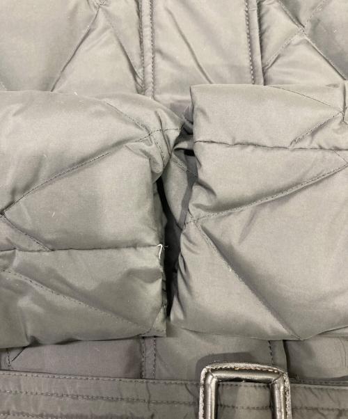 TRU TRUSSARDI STILE（トゥルー トラサルディ スティーレ）TRU TRUSSARDI STILE (トゥルー トラサルディ スティーレ) ダウンコート ブラック サイズ:Mの古着・服飾アイテム