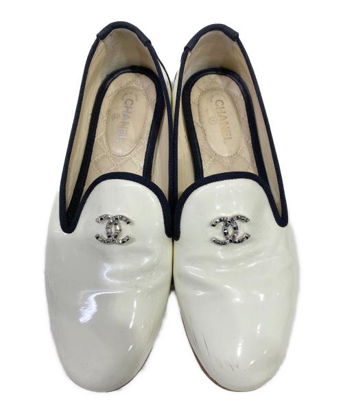 CHANEL（シャネル）CHANEL (シャネル) フラットシューズ アイボリー サイズ:37 1/2の古着・服飾アイテム