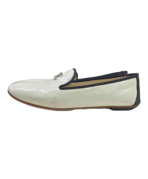 CHANEL（シャネル）CHANEL (シャネル) フラットシューズ アイボリー サイズ:37 1/2の古着・服飾アイテム
