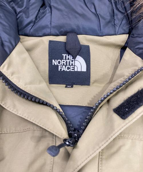 THE NORTH FACE（ザ ノース フェイス）THE NORTH FACE (ザ ノース フェイス) ダウンジャケット カーキ サイズ:Mの古着・服飾アイテム