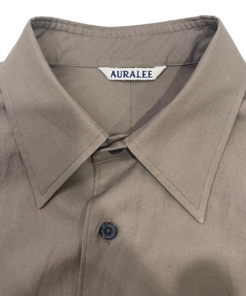 AURALEE（オーラリー）AURALEE (オーラリー) レギュラーカラーシャツ ブラウン サイズ:3の古着・服飾アイテム
