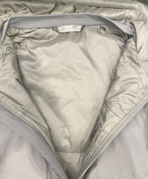 ARC'TERYX（アークテリクス）ARC'TERYX (アークテリクス) Atom SV Hoody M ブラック サイズ:Mの古着・服飾アイテム