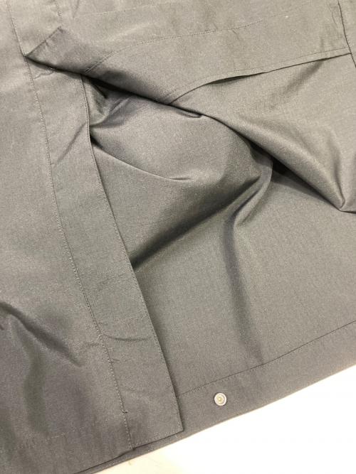 THE NORTHFACE PURPLELABEL（ザ・ノースフェイス パープルレーベル）THE NORTHFACE PURPLELABEL (ザ・ノースフェイス パープルレーベル) Mountain Wind Coat ブラック サイズ:L 未使用品の古着・服飾アイテム