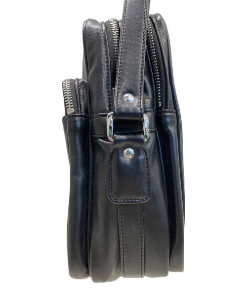 COMME des GARCONS（コムデギャルソン）COMME des GARCONS (コムデギャルソン) フェイクレザーショルダーバッグ ブラックの古着・服飾アイテム