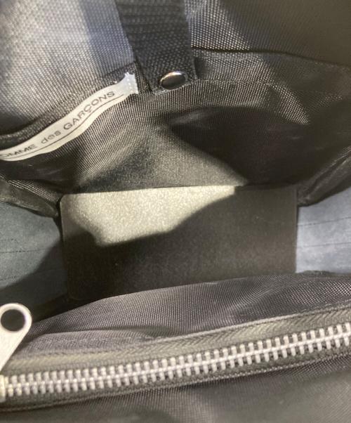 COMME des GARCONS（コムデギャルソン）COMME des GARCONS (コムデギャルソン) フェイクレザーショルダーバッグ ブラックの古着・服飾アイテム