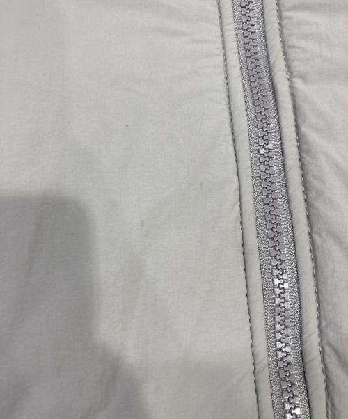 FREAK'S STORE（フリークスストア）FREAK'S STORE (フリークスストア) PRIMALOFT JACKET ベージュ サイズ:Lの古着・服飾アイテム