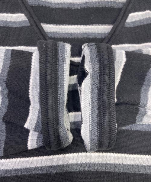 BURBERRY BLACK LABEL（バーバリーブラックレーベル）BURBERRY BLACK LABEL (バーバリーブラックレーベル) Vネックボーダーニット ブラック サイズ:3の古着・服飾アイテム