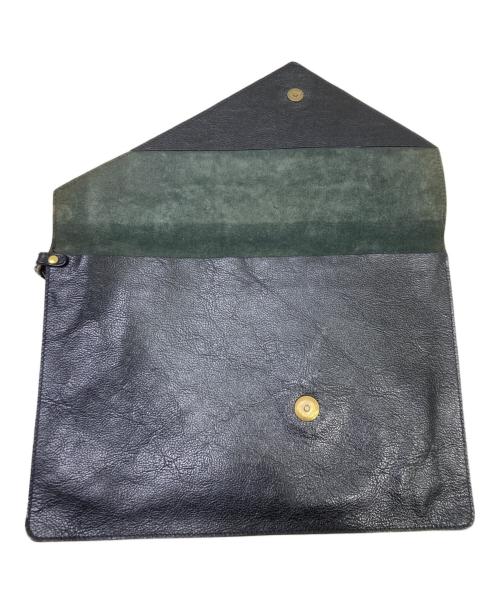 IL BISONTE（イル ビゾンテ）IL BISONTE (イル ビゾンテ) クラッチバッグ ブラックの古着・服飾アイテム