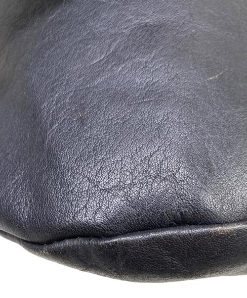 SLOW（スロウ）SLOW (スロウ) レザーボディーバッグ ブラックの古着・服飾アイテム