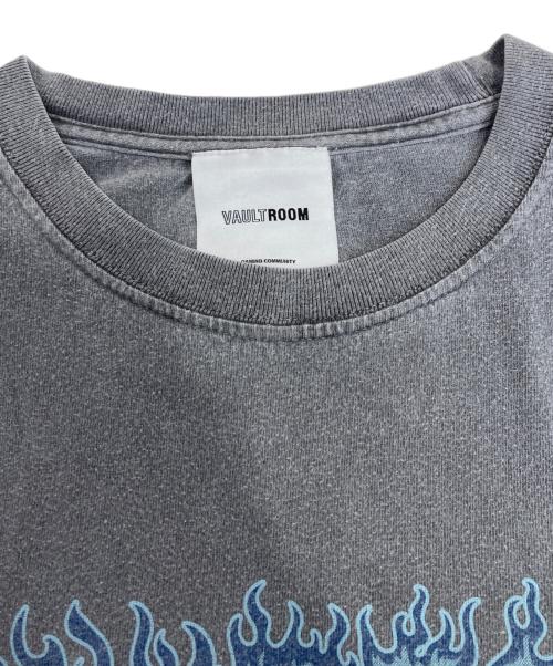 VAULTROOM（ボルトルーム）vaultroom (ボルトルーム) ファイナルファンタジー (ファイナルファンタジー) プリントTシャツ グレー サイズ:XLの古着・服飾アイテム