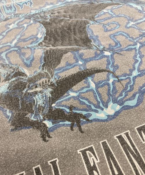 VAULTROOM（ボルトルーム）vaultroom (ボルトルーム) ファイナルファンタジー (ファイナルファンタジー) プリントTシャツ グレー サイズ:XLの古着・服飾アイテム