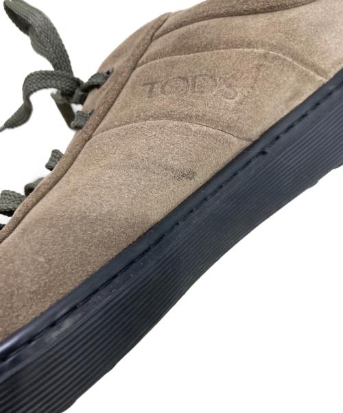 TOD'S（トッズ）TOD'S (トッズ) スニーカー ベージュ サイズ:8の古着・服飾アイテム