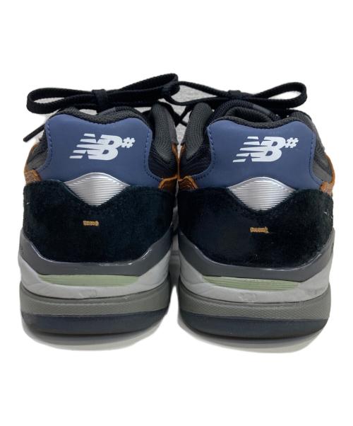 NEW BALANCE（ニューバランス）NEW BALANCE (ニューバランス) スニーカー グレー×ブラック サイズ:27.5㎝の古着・服飾アイテム