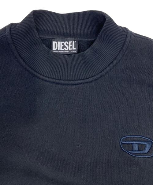 DIESEL（ディーゼル）DIESEL (ディーゼル) ハイネックスロゴ刺繍ウェット ブラック サイズ:Mの古着・服飾アイテム