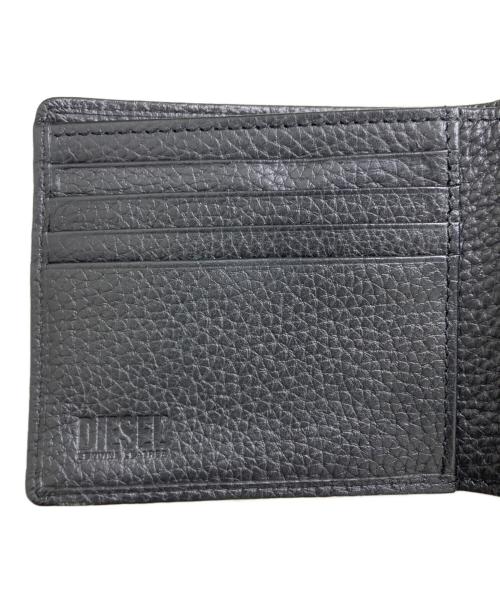 DIESEL（ディーゼル）DIESEL (ディーゼル) 2つ折り財布 ブラックの古着・服飾アイテム