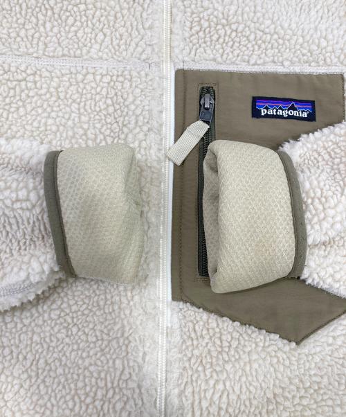 Patagonia（パタゴニア）Patagonia (パタゴニア) CLASSIC RETRO-X JACKET ベージュ サイズ:Sの古着・服飾アイテム